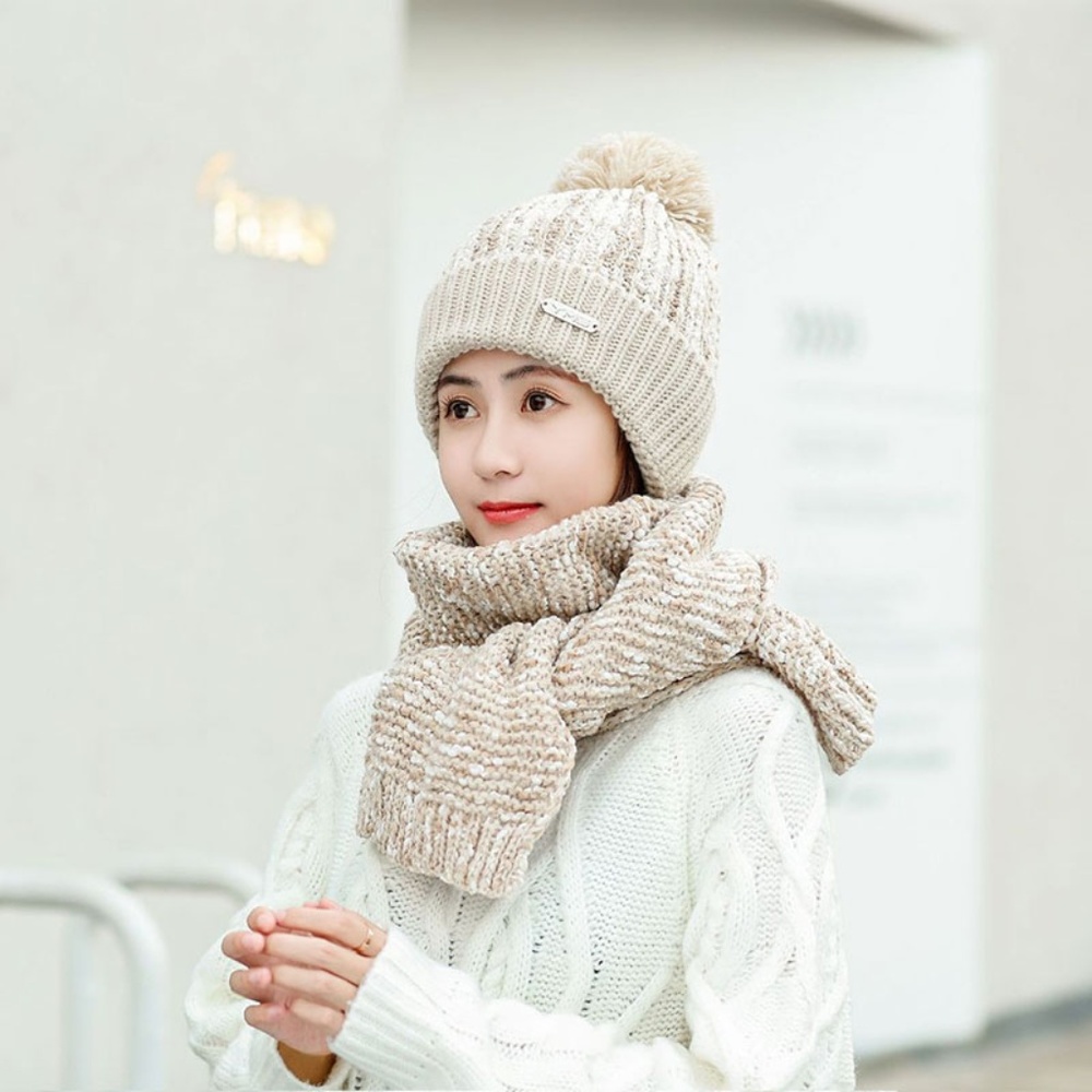 Winter Knit Pom Pom Hat with Neck Scarf - Picture 3 of 8